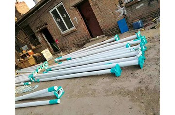 太原監控立桿之不銹鋼監控立桿有些什么材質(zhì)？鑫雨杭電器